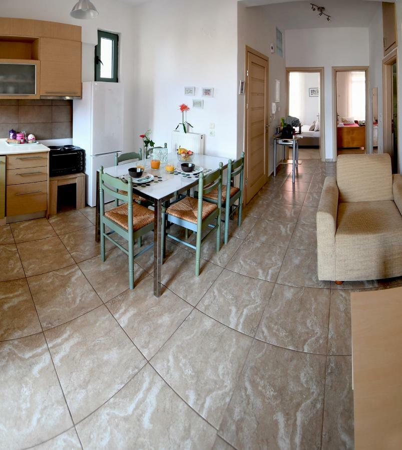 Sofokleous Apartment カヴァラ エクステリア 写真